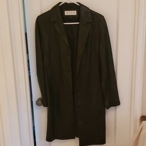 Jones Ney York small leather trench